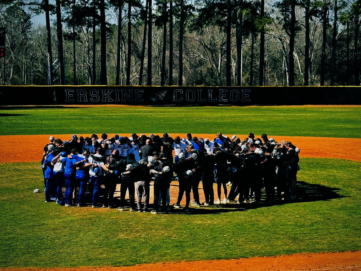 Honored to have been apart of the first ever <a href="/GCUBaseball/">Georgian Court Baseball</a> game / <a href="/divIIbaseball/">D2 Baseball</a> series in program history! <a href="/FreemanArlan/">Arlan Freeman</a> is first class and has a great group of young men! Best of luck this season from <a href="/FleetBaseball/">Erskine College Baseball</a> 
#Inaugural #FuturesBright #FirstClass #GCUBSB