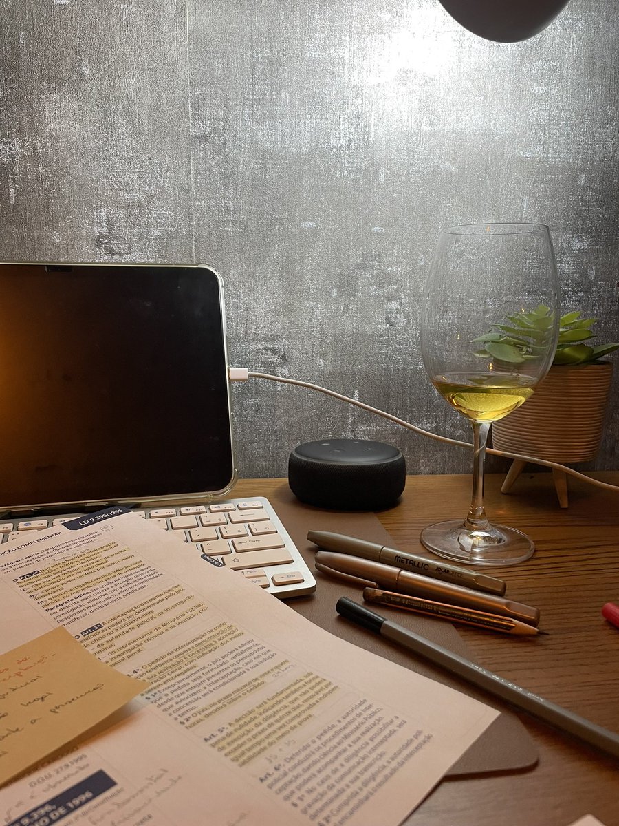 pamelaadria7's tweet image. Bloco dos campeões 🗒️🙂🎉