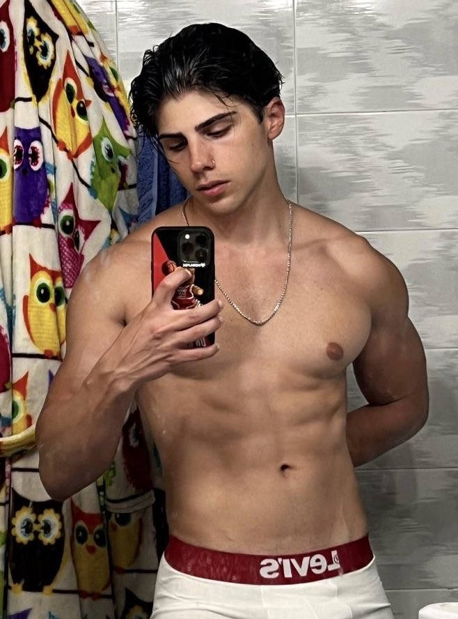 SALVATXRE_MXN's tweet photo. 𝖯𝗎𝗍𝗈 𝗌𝖺́𝖻𝖺𝖽𝗈 𝖺𝖻𝗎𝗋𝗋𝗂𝖽𝗈, 𝖽𝖺𝗇 𝗀𝖺𝗇𝖺𝗌 𝖽𝖾 𝗍𝗂𝗋𝖺𝗋 𝗅𝖾𝖼𝗁𝖾 𝗒 𝖺𝗇𝖽𝖺𝗋 𝖾���� 𝗉𝖾𝗅𝗈𝗍𝖺𝗌 𝗍𝗈𝖽𝗈 𝖾𝗅 𝗉𝖾𝗋𝗋𝗈 𝖽𝗂𝖺 ¿ 𝗊𝗎𝗂𝖾́𝗇 𝗊𝗎𝗂𝖾𝗋𝖾 𝗁𝖺𝖼𝖾𝗋𝗆𝖾 𝖼𝗈𝗆𝗉𝖺𝗇̃𝗂́𝖺 ?． https://t.co/5HM0Ap8e7A