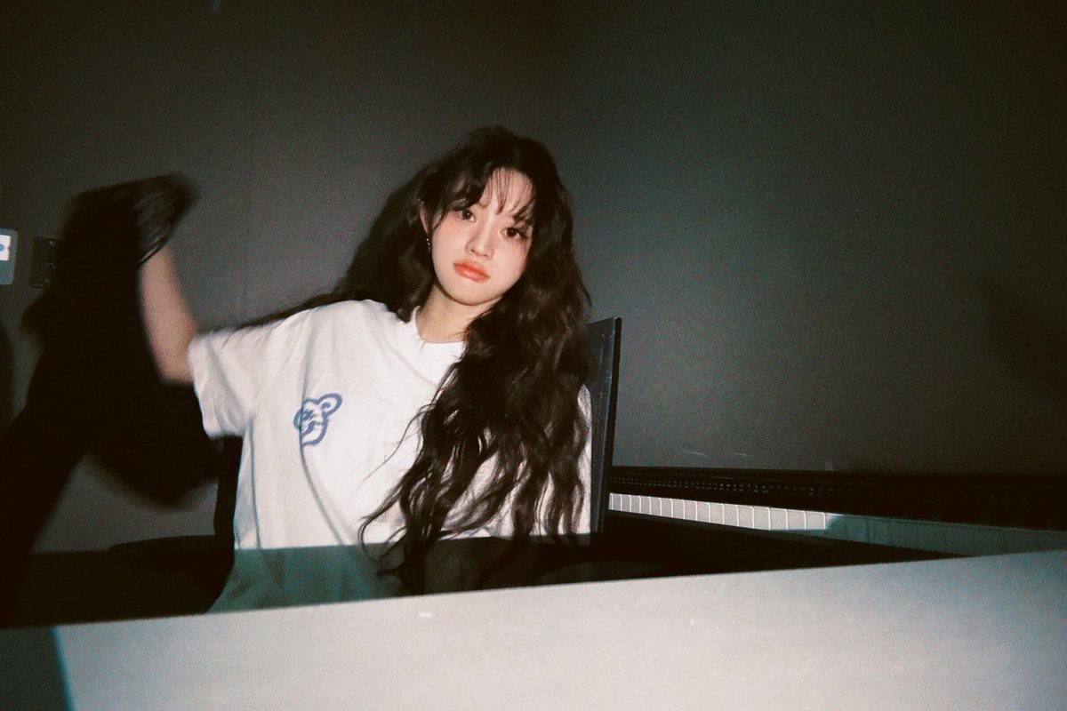 illitweverse's tweet photo. 🌟 #MINJU | 250302

🐰: Photos I couldn't upload.. 🙃

#ILLIT #아일릿 @ILLIT_official @ILLIT_twt https://t.co/d0Stpa3y2S