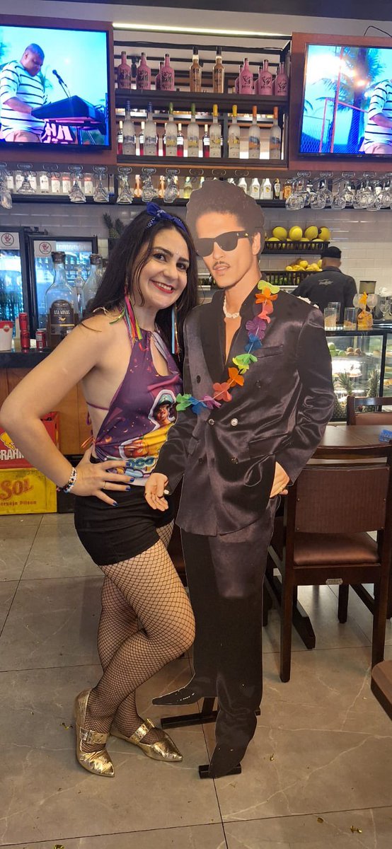 itwillrayn's tweet image. Achei meu valentine em pleno carnaval ❤️‍🔥😂 #BlocoDoBrunão #hooligans