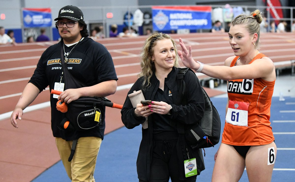 Another overdue appreciation post aimed squarely at <a href="/BaheKelsey/">Kelsey Bahe</a> (and of course Angus and the rest of the <a href="/DoaneDAT/">Doane Sports Med</a> staff) for keeping all of us on the #DoaneTF team healthy and ready to perform at our peak potential…thanks Kelsey!