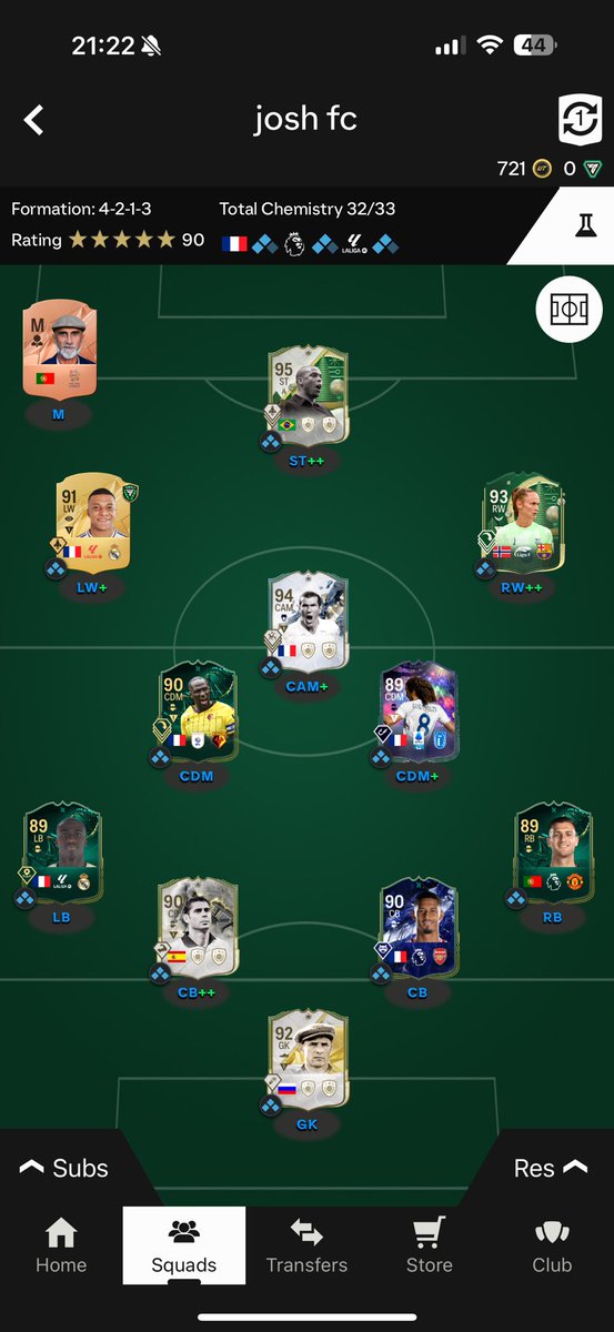 Josh_rogers2198's tweet photo. @FIFA22_INFO Looking to sell ps5 account if anyone is interested. Don’t play it anymore and don’t want r9 to go to waste https://t.co/W3juqx4kU3