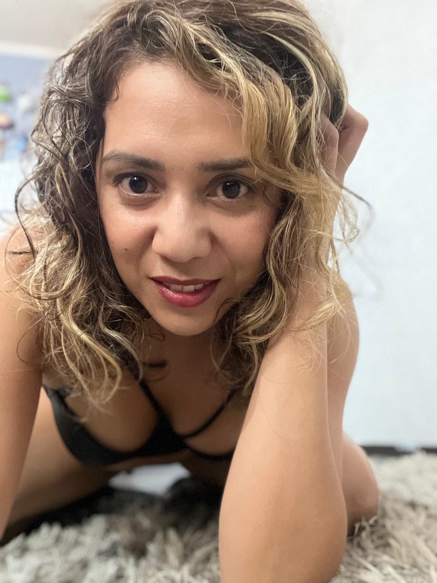 Now, I’m  <a href="/poledancergirl2/">B sexy girl ❤️‍🔥</a> 

FOLLOW ME  😘😘😘😘😘😘