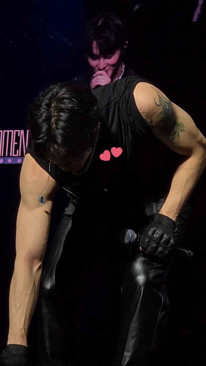 woomysong's tweet photo. More Johnny ❤️

#JOHNNY #쟈니
#THEMOMENTUMinDuluth
#NCT127 #NEOCITY_THE_MOMENTUM
#NCT127_NEOCITY_THE_MOMENTUM #NEOCITY_THE_MOMENTUM_IN_DULUTH https://t.co/c3F2lqO0Sq