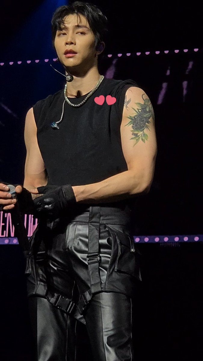 woomysong's tweet photo. More Johnny ❤️

#JOHNNY #쟈니
#THEMOMENTUMinDuluth
#NCT127 #NEOCITY_THE_MOMENTUM
#NCT127_NEOCITY_THE_MOMENTUM #NEOCITY_THE_MOMENTUM_IN_DULUTH https://t.co/c3F2lqO0Sq