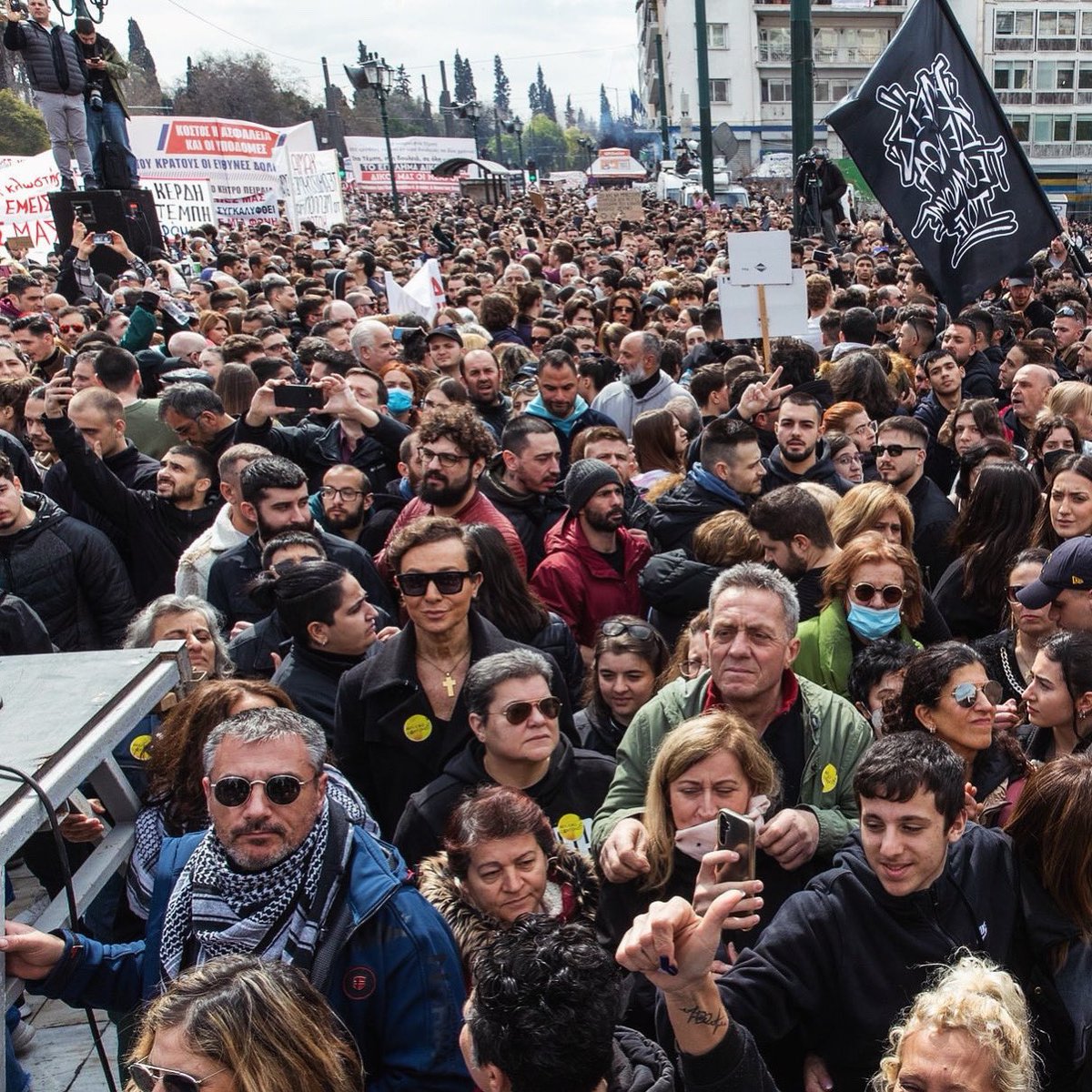 28-2-2025 #photo #marioslolos #syntagma #tempi  #Τεμπη_δικαιωση