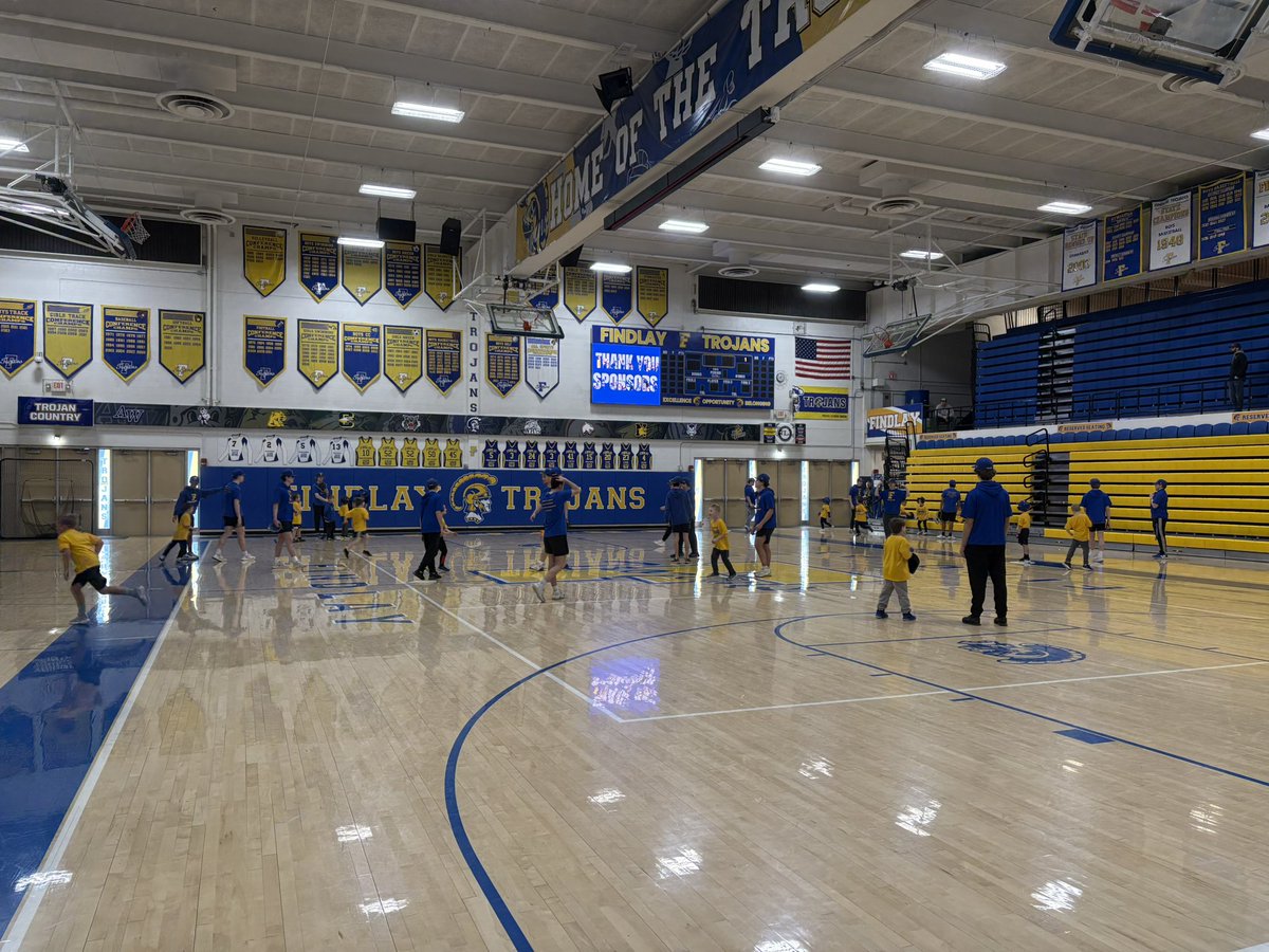 BaseballFindlay's tweet image. Thank you to our campers, parents/guardians, baseball families, coaches, and our players for a great Skills Camp today! Good luck this season!

#OneProgram #TrojanTrue