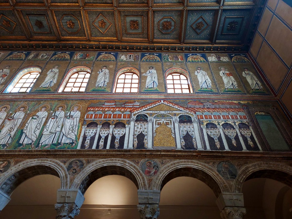 EmanuelaMorell1's tweet photo. Come puoi dire al tuo fratello: “Fratello, lascia che tolga la pagliuzza che è nel tuo occhio”, mentre tu stesso non vedi la trave che è nel tuo occhio? Ipocrita!
Lc 6, 42

(Sant’Apollinare Nuovo, #Ravenna, #mosaico, #photoEM) https://t.co/Susd4EcXXm