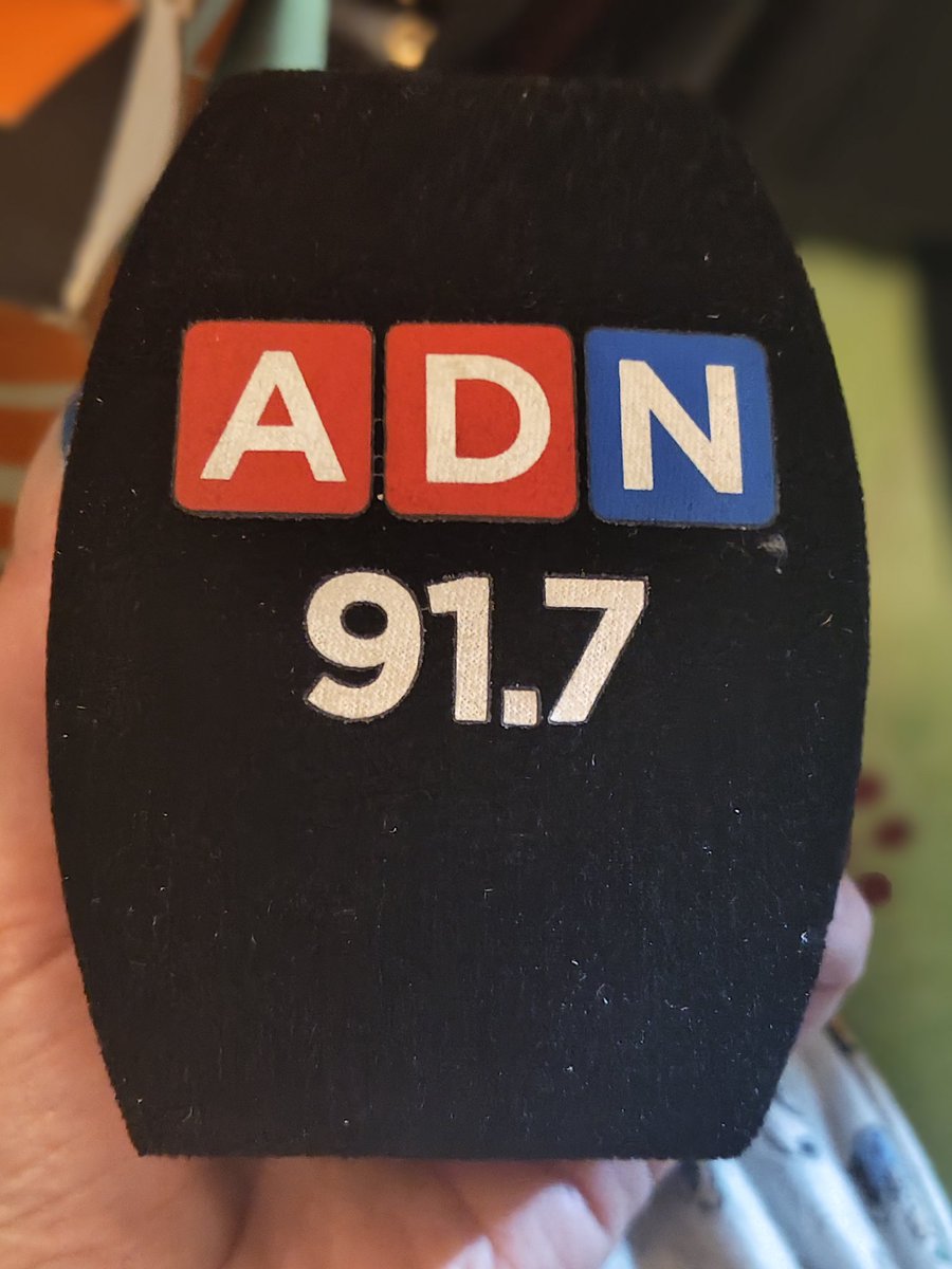 Nayacure's tweet photo. Un 1 de marzo de 2008 @adnradiochile  tuvo su primera emisión y hoy cumple 17 años! 🎂
Un gran saludo y abrazo a esta aperrada y gran familia radial de la que ya hace casi un año soy parte desde #Arica ! #RadioADN 
"Hablamos con la verdad" https://t.co/QID1Kde0Ru