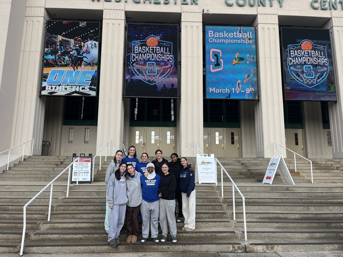 HH_GirlsHoops's tweet image. We come up short and fall to Pelham in the semi finals 61 - 50.
Despite the outcome, there is no group better than these girls. They poured their heart and soul into today, and we couldn’t be more proud 🤍💙