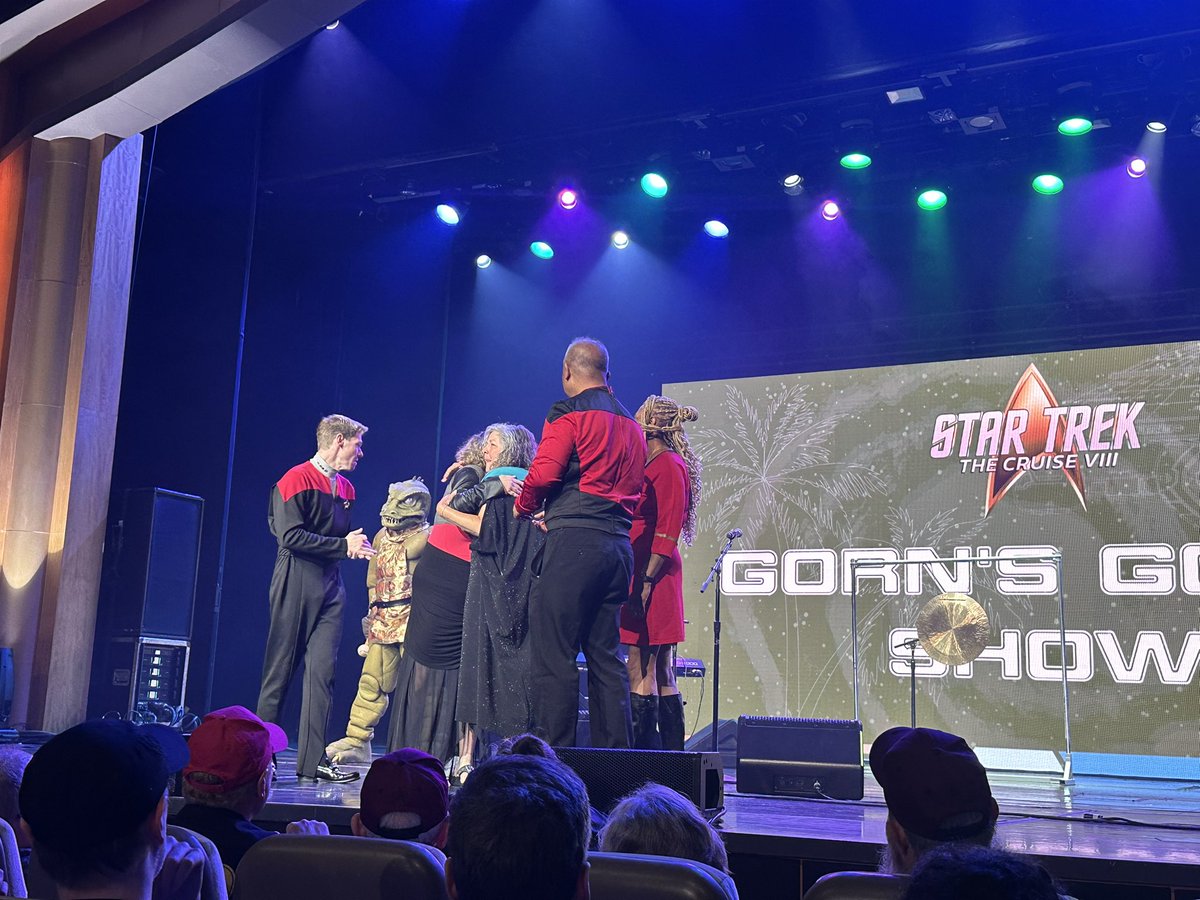 And the Opera Singer won the Gong show on the #startrekcruise #StarTrekTheCruise