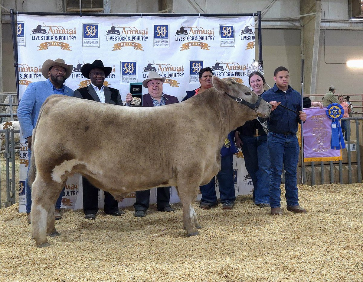 Remaj Nixon tweet media