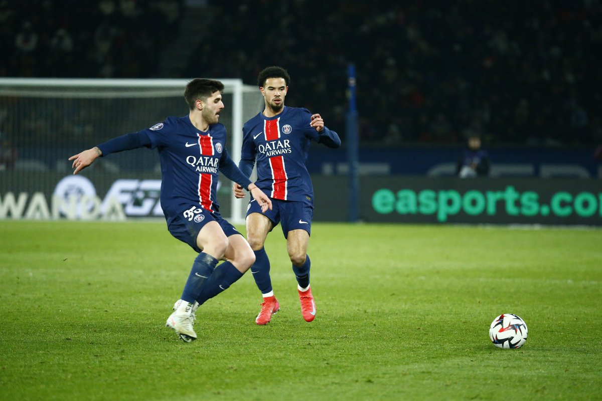 PSG_KR's tweet image. 주요 장면 📸

#PSGLOSC | #Ligue1