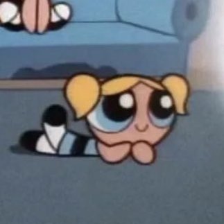 Diziyi hikayesi güzel olduğu için izliyorum
Hikaye :                        
#AyçaBingöl