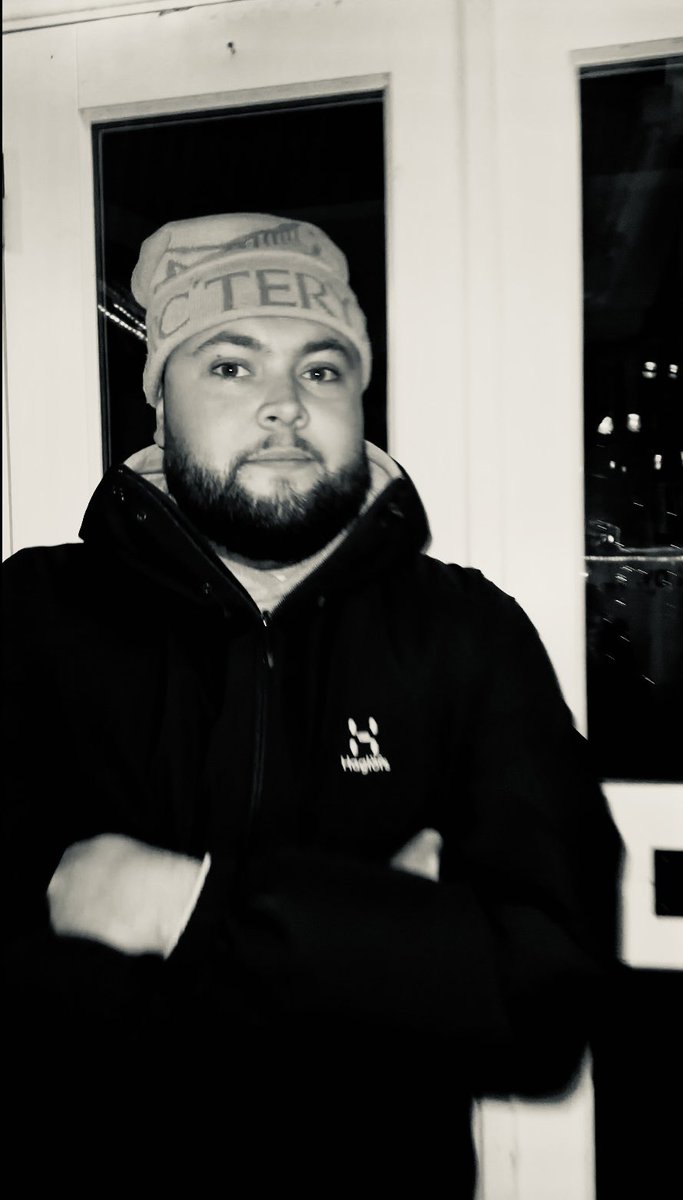 HANC is in the hot seat for the late show 

Join us here: boogalooradio.com or download the app on iOS !!