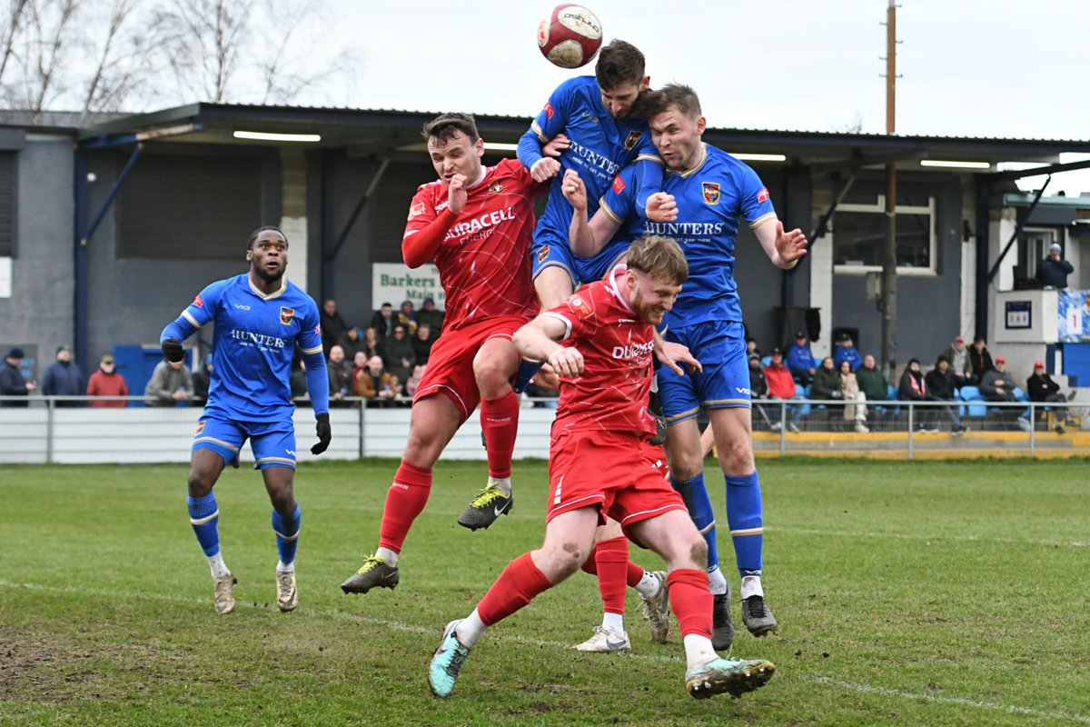 Away team taking the 3 points back to the Seaside as <a href="/PonteCollsFC/">Ponte Colls FC</a> are defeated by <a href="/BridTownAFC/">Bridlington Town AFC</a> in the NPL East.

Pontefract Collieries 2 - 3 Bridlington Town 

#pontefractcollieries #thecolls #vx3 #northernpremierleague #npleast #bridlingtontown #footballphotography #nikond500