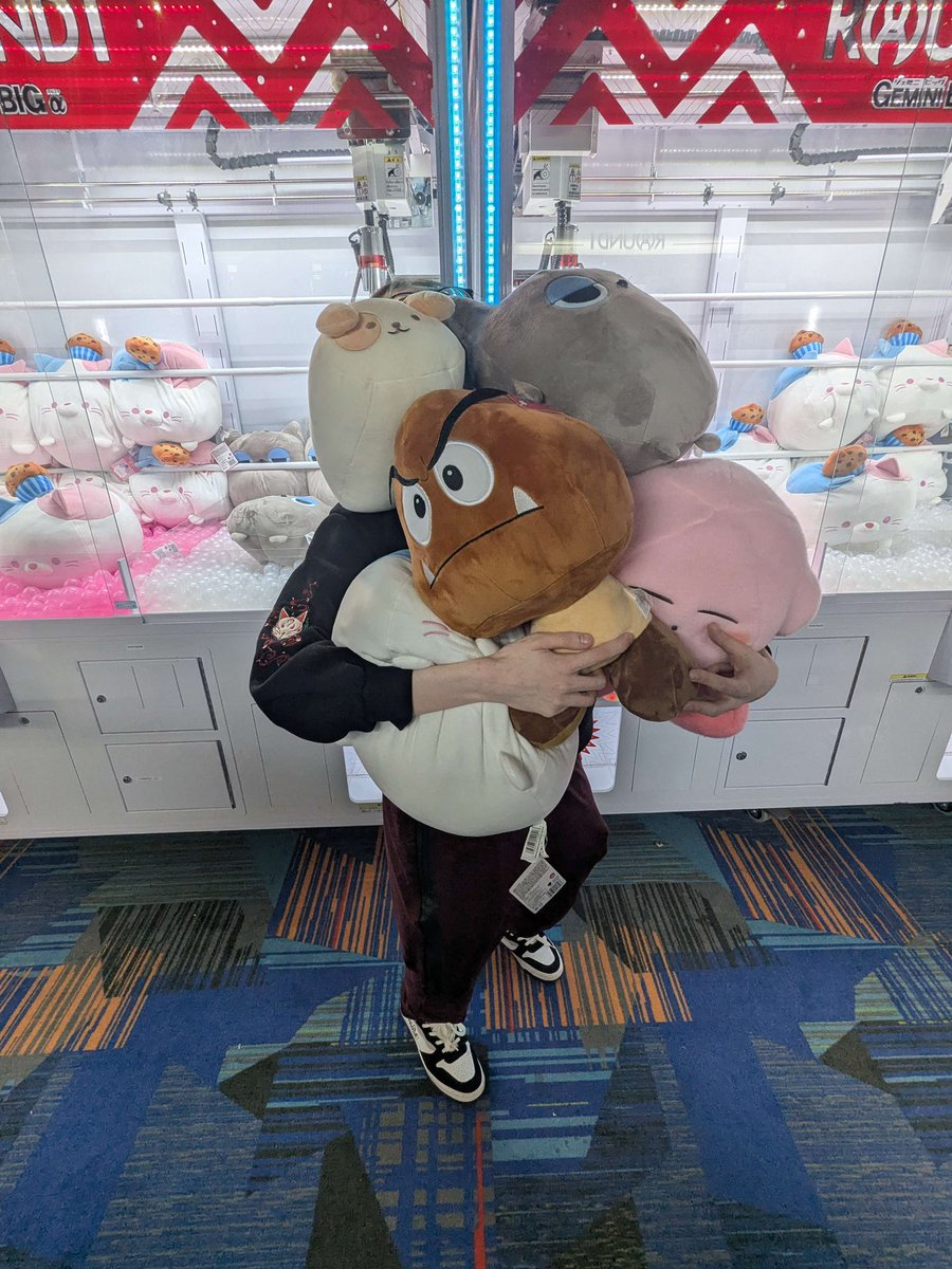 honie2nut tweet media