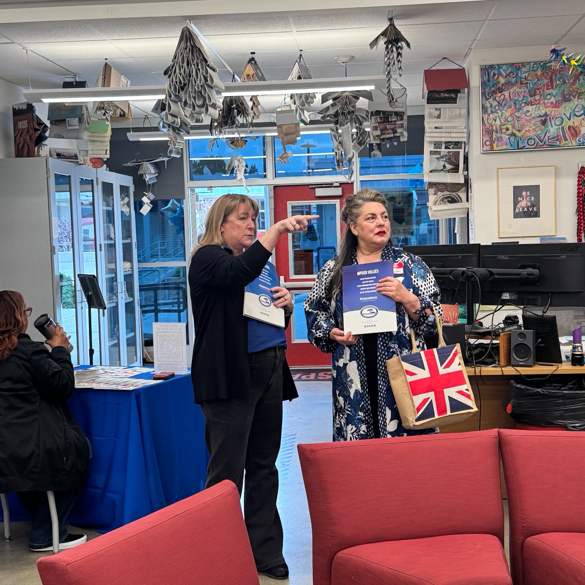 mpusdway's tweet image. Our Teacher Recruitment Fair was a success! Six offers made, one pending. Huge thanks to #TeamHR for organizing and to our secondary teams for representing our schools. Special thanks to our Special Education dept. We’re excited to welcome new team members! #mpusd #mpusdway