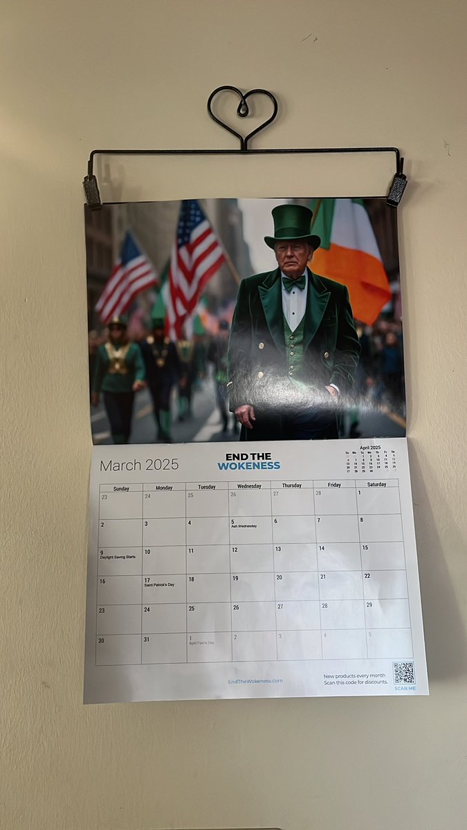 redglorb's tweet image. New month, new me! #MarchVibes