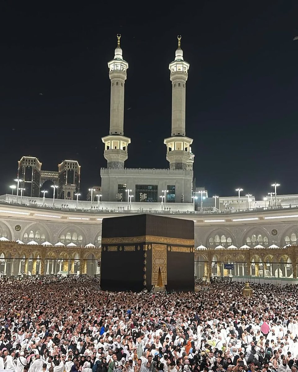 Alhamdhulillaah's tweet photo. ربنا آتنا في الدنيا حسنة وفي الآخرة حسنة وقنا عذاب النار

[Rabbanā ātinā fīd-dunyā ḥasanatan wa-fīl-ākhirati ḥasanatan wa-qinā ʿadhāban-nār]

Our Lord, grant us good in this world, and good in the Hereafter, and protect us from the torment of the Fire https://t.co/EL1WIam3Lp