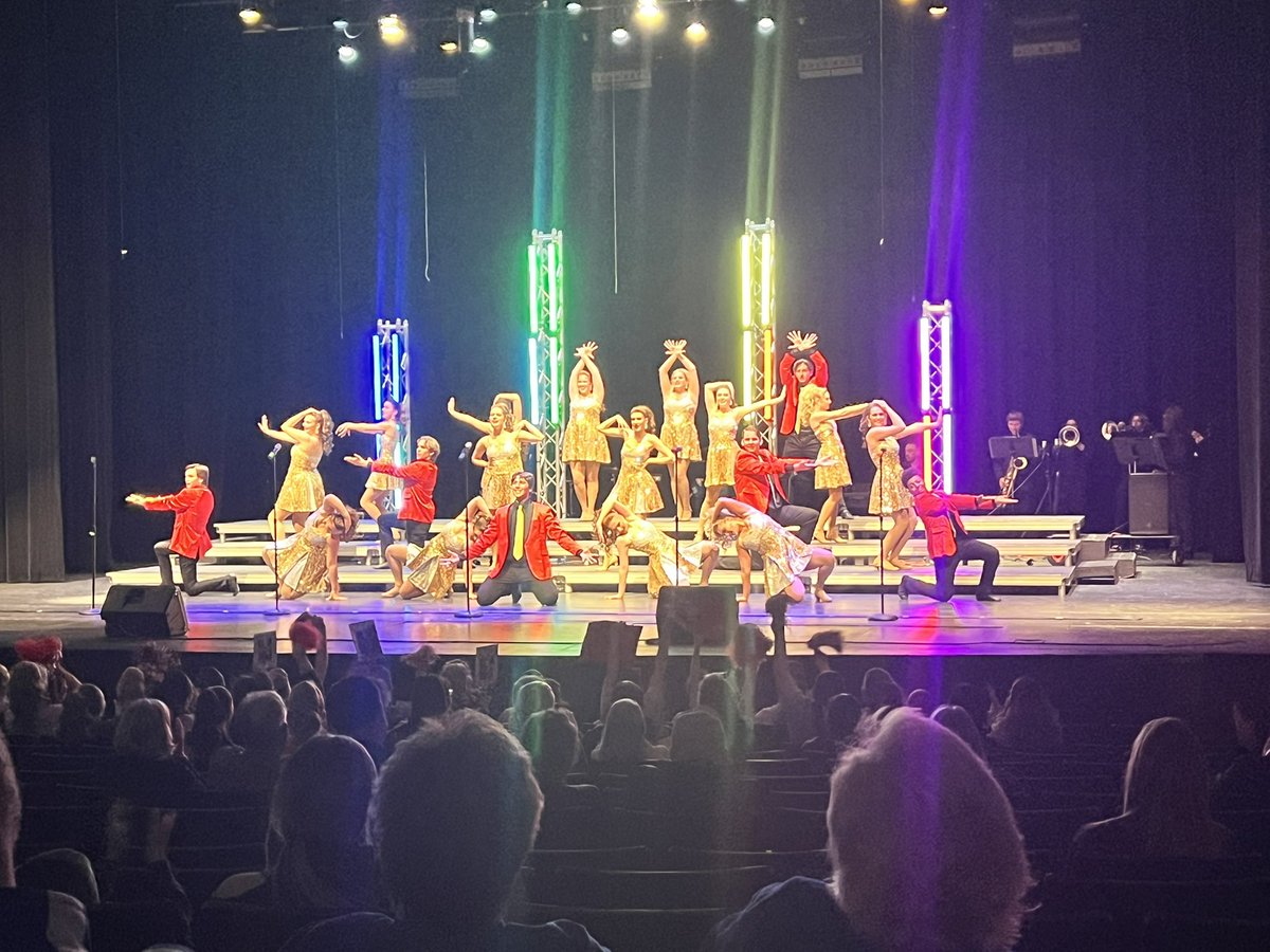 Nicholas Mitchaner (@mitchanernpcs) on Twitter photo Incredible day watching robotics and show choir! Our students are so talented! <a href="/ginapleak/">Gina Pleak, Ph.D.</a> <a href="/NewPalAsstSup/">Katy Eastes</a> <a href="/VoelzJames/">New Palestine High School</a> <a href="/dean_mj/">Michael Dean</a> <a href="/BurkNPHS/">Mitch Burk</a> <a href="/NewPalCS/">New Palestine Community Schools</a> <a href="/MooreNPJH/">NPHS Asst. Principal & Girls Varsity 🏀 Coach</a> <a href="/NPHS_robotics/">NPHS Robotics</a> #WeAreDragons Incredible day watching robotics and show choir! Our students are so talented! <a href="/ginapleak/">Gina Pleak, Ph.D.</a> <a href="/NewPalAsstSup/">Katy Eastes</a> <a href="/VoelzJames/">New Palestine High School</a> <a href="/dean_mj/">Michael Dean</a> <a href="/BurkNPHS/">Mitch Burk</a> <a href="/NewPalCS/">New Palestine Community Schools</a> <a href="/MooreNPJH/">NPHS Asst. Principal & Girls Varsity 🏀 Coach</a> <a href="/NPHS_robotics/">NPHS Robotics</a> #WeAreDragons