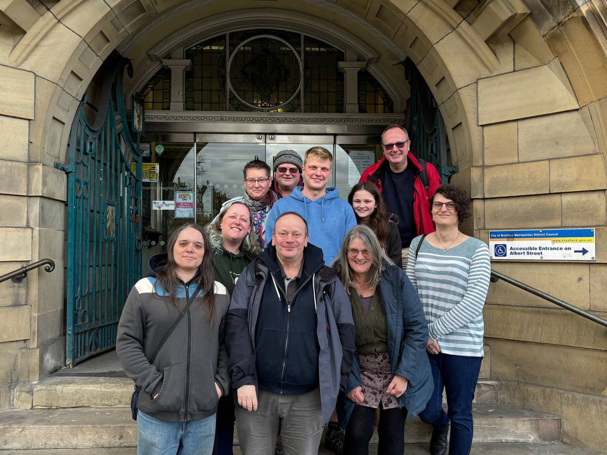 Thank you to the agents who came along to First Saturday Keighley today! 

Keep your eyes peeled for news of our April event soon!

#IngressFS #FirstSaturday #WhereWillIngressTakeYouToday?
