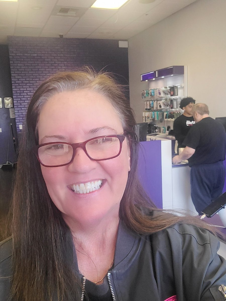 diane legaspi (@dianelegaspi) on Twitter photo Feeling that tax season vibe! Out here creating memorable customer experiences and of course giving the best deals in prepaid! #fieldteam <a href="/JonFreier/">Jon Freier</a> <a href="/thayesnet/">Terry Hayes</a> @jmesleewc Feeling that tax season vibe! Out here creating memorable customer experiences and of course giving the best deals in prepaid! #fieldteam <a href="/JonFreier/">Jon Freier</a> <a href="/thayesnet/">Terry Hayes</a> @jmesleewc