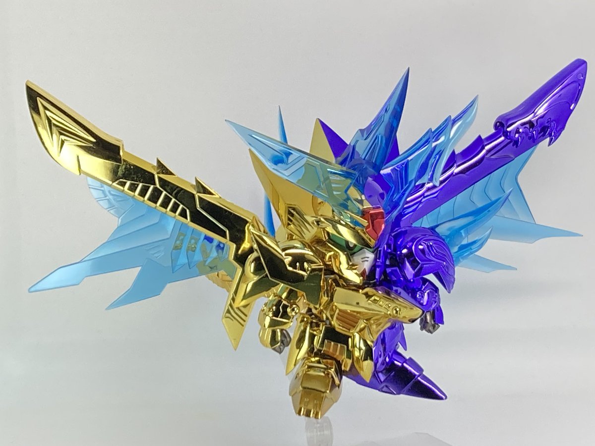 Hiroro7sword's tweet image. #SDX ファイナルフォーミュラー
あぁ…もう…良い…(*´Д｀*)ﾊｧﾊｧ
高額過ぎて手が出なかった憧れのSDXシリーズ最初の一機はもう決めていました！

万物を超えた光と闇の超越者！(; &amp;gt;皿&amp;lt;)وｼﾋﾞﾚﾙｰ

専用エフェクトや武器の塗装まで抜かりなく、正にSD最高峰の立体物に相応しい逸品です！