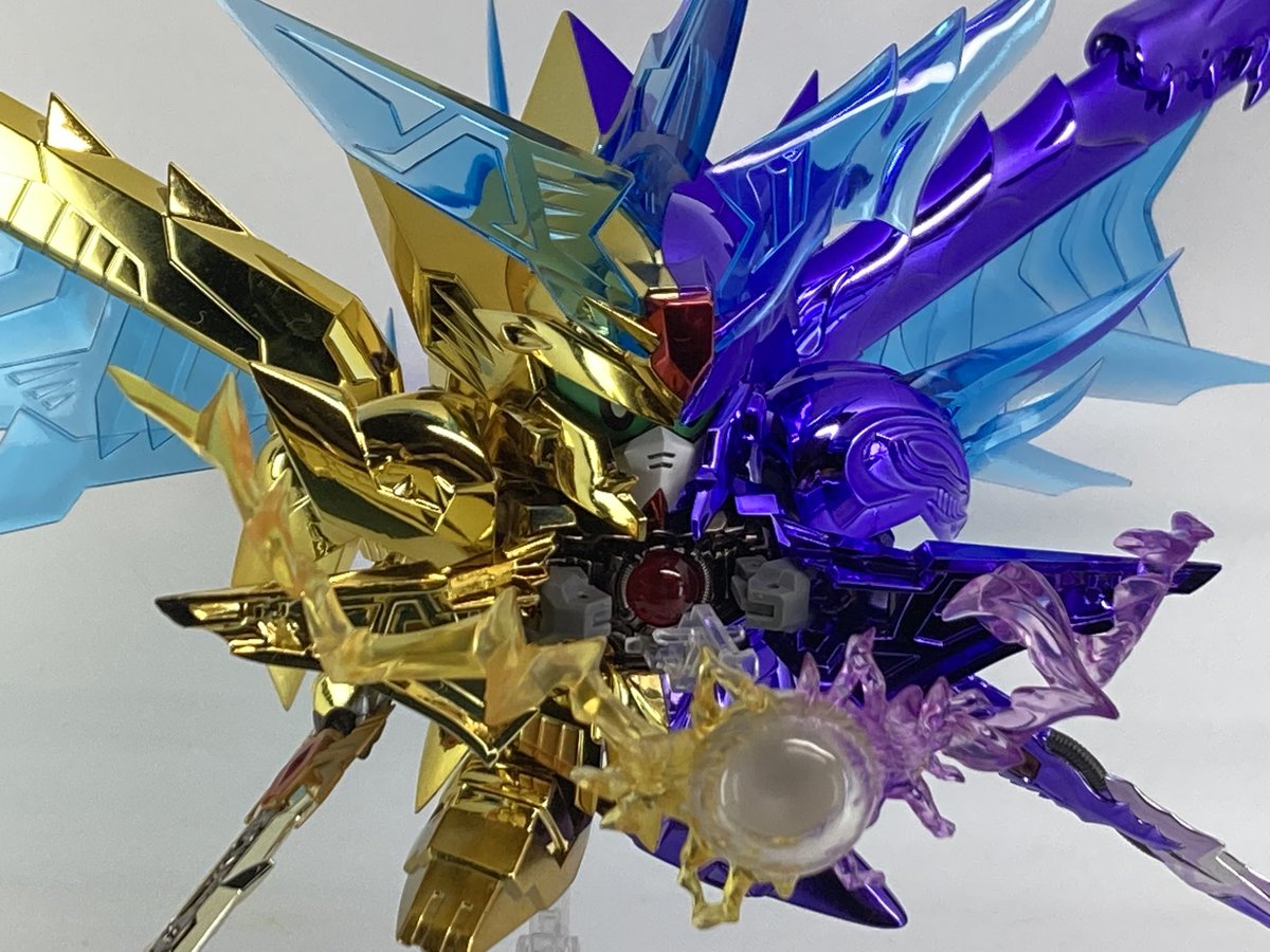 Hiroro7sword's tweet image. #SDX ファイナルフォーミュラー
あぁ…もう…良い…(*´Д｀*)ﾊｧﾊｧ
高額過ぎて手が出なかった憧れのSDXシリーズ最初の一機はもう決めていました！

万物を超えた光と闇の超越者！(; &amp;gt;皿&amp;lt;)وｼﾋﾞﾚﾙｰ

専用エフェクトや武器の塗装まで抜かりなく、正にSD最高峰の立体物に相応しい逸品です！