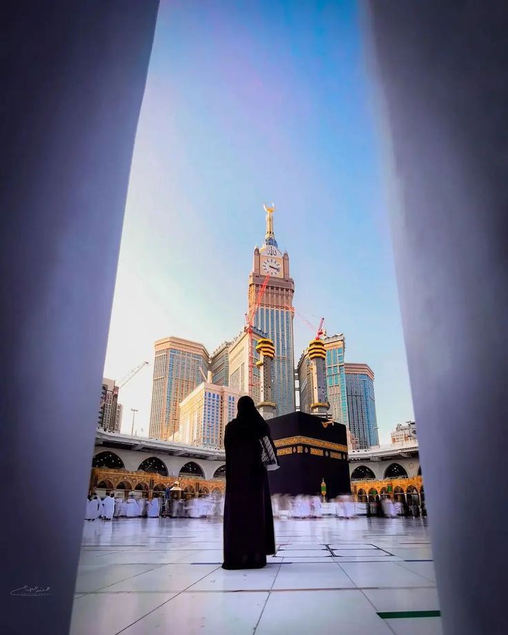 Alhamdhulillaah's tweet photo. رب إني لما أنزلت إلي من خير فقير

[Rabbi innī limā anzalta ilayya min khayrin faqīr]

My Lord! I am indeed needy of whatever good You may send to me https://t.co/mxUlmm7UPt