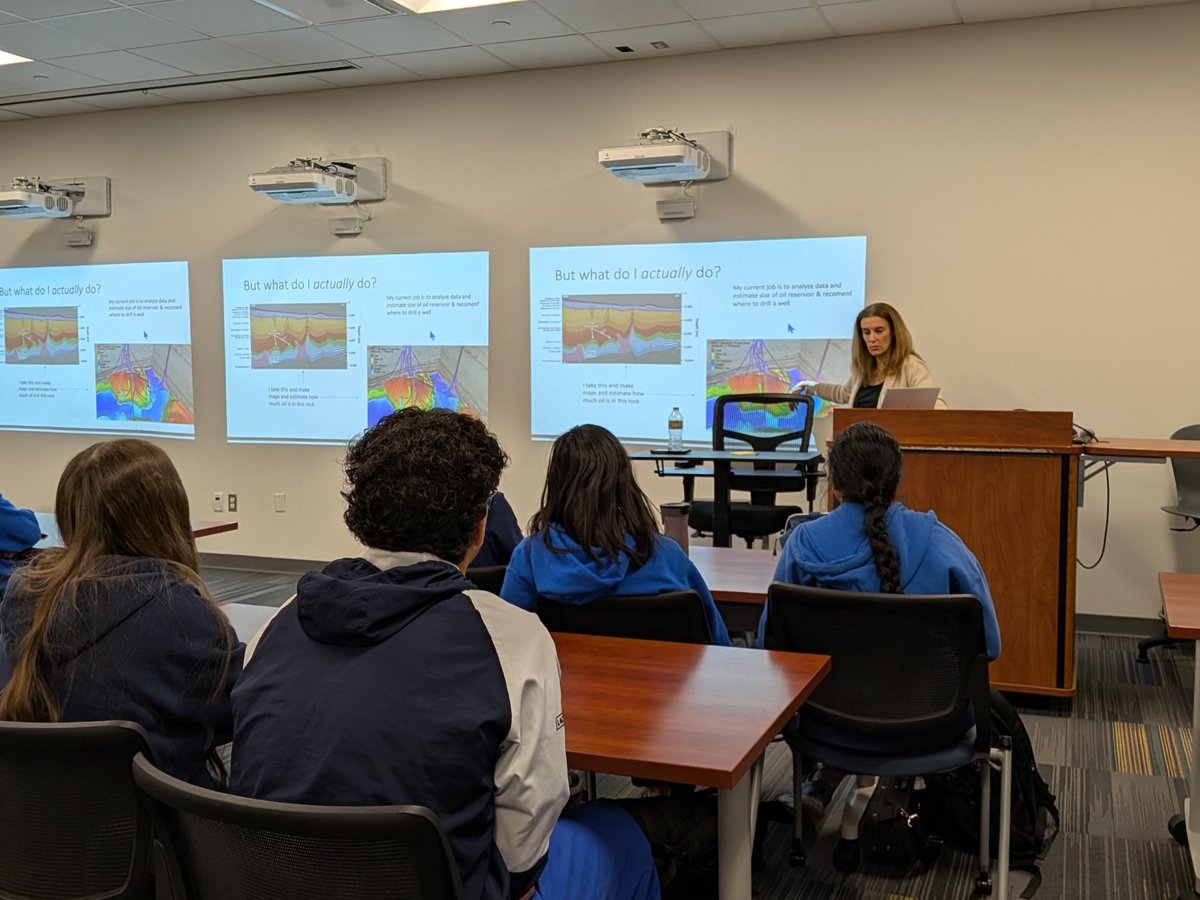 The Scientific Symposium brought top medical &amp; #STEM  professionals to share cutting-edge research &amp; career advice! Huge thanks to our presenters, teachers, &amp; students for making this event a success! We enjoyed exploring the latest innovations &amp; career opportunities! <a href="/HoustonISD/">Houston ISD</a>