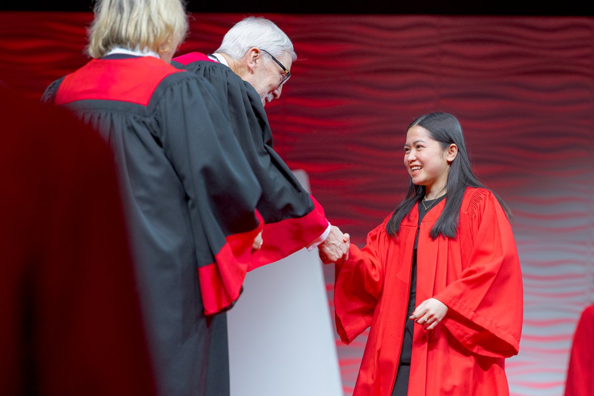 SenecaBusiness's tweet image. Congratulations to our December 2024 Seneca Business Winter Convocation graduates! 👏🎓
School of Aviation
School of Accounting & Financial Services
School of Hospitality & Tourism
#SenecaProud
#SenecaBusiness
#SenecaGrad2024
#ChallengeCompleted
#ThisIsSenecaPolytechnic
