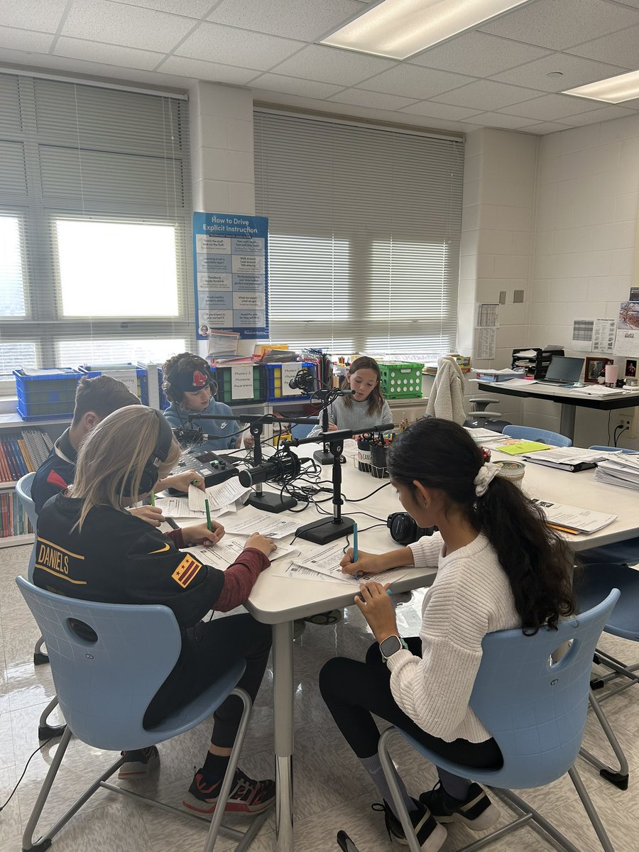 Leyla Caralivanos tweet media