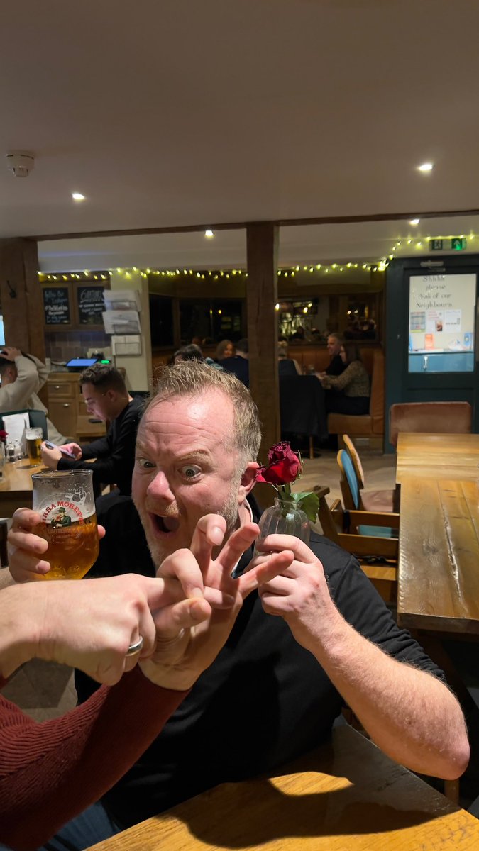 fishmornings's tweet image. What an excellent time last week in England with the family (Cousin Brian, Paul, Steve and of course Aunt Chris).  

Plus got to see Grandma and Grandpa’s Fish and Chip Shop.