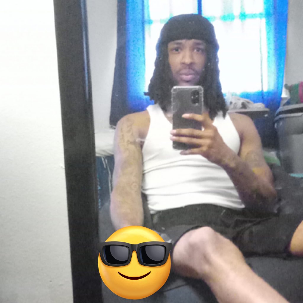 PovertyGrown392's tweet image. #NewProfilePic
#LazyInTheCrib
#ItsColdOut