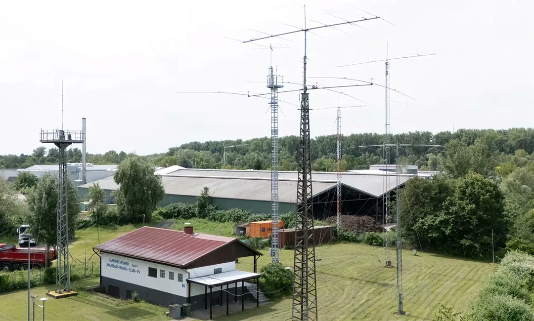 2Communications's tweet photo. Lampertheim, DL0WW Amateur Radio Club (LARC). https://t.co/sGgcTHXukQ