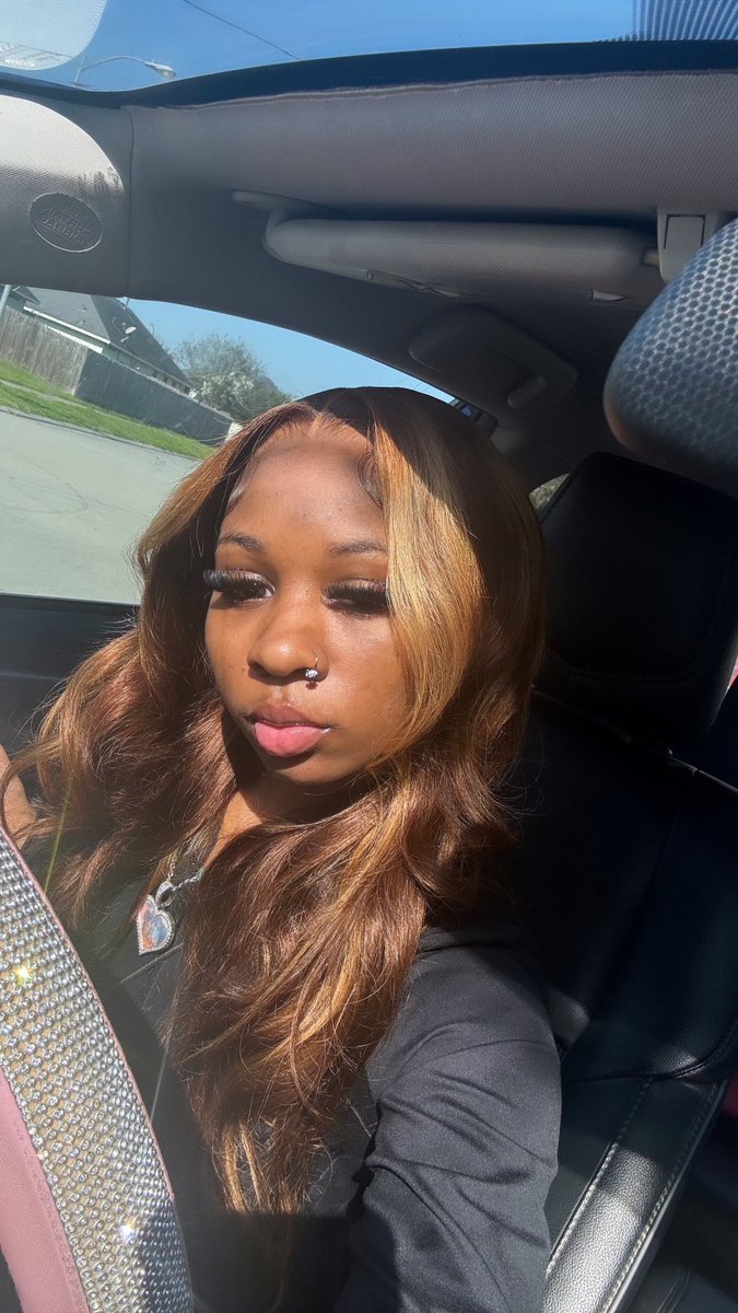 shortgaaldee's tweet image. feeling good looking good wassup??