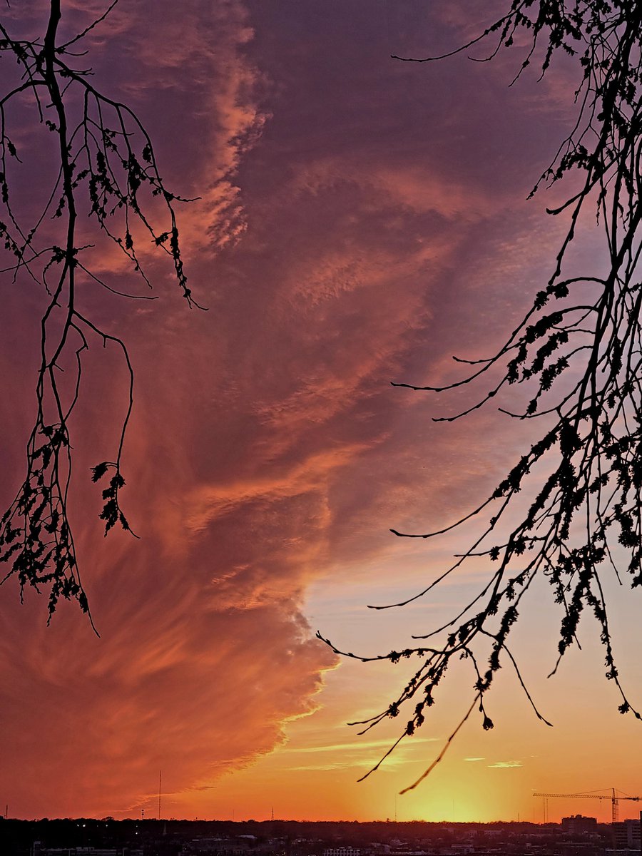 The sunset over Richmond right