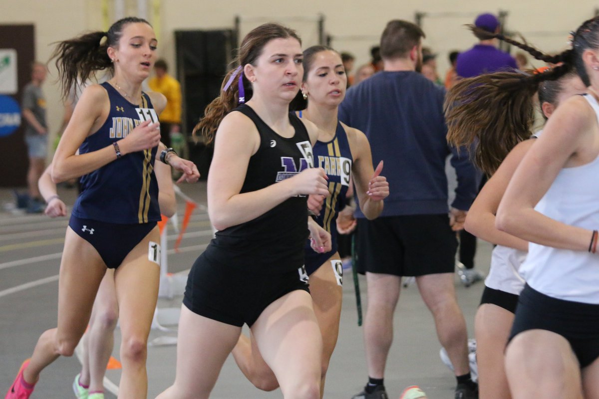 ALL-OAC!! Gianini Venuto finishes as the runner-up in the 3,000-Meters with a time of 10:22.15 as it will clinch the OAC team title as well! #GoMountGo <a href="/UMUTFXC/">Mount Union T&F</a>