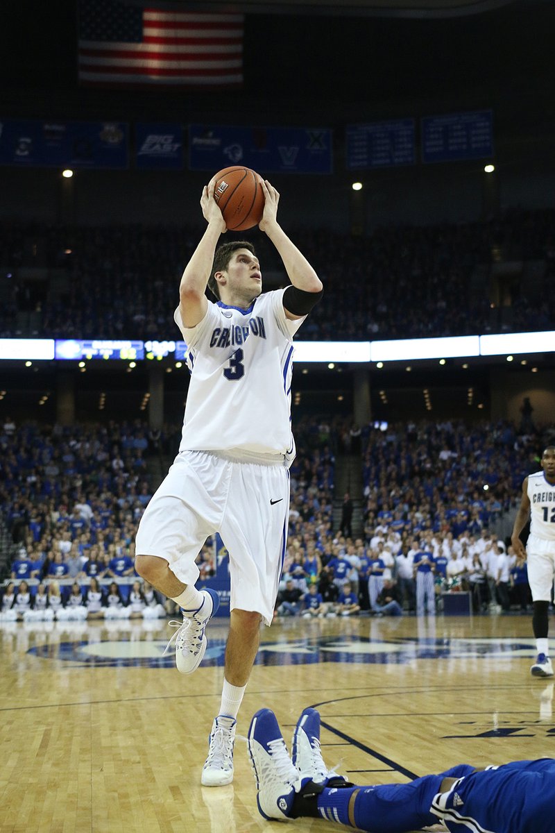 BluejayMBB's tweet photo. With 12 rebounds today, Ryan Kalkbrenner has passed Doug McDermott for 3rd all-time in Creighton history (1,089).

#GoJays https://t.co/brpHqKOwHc