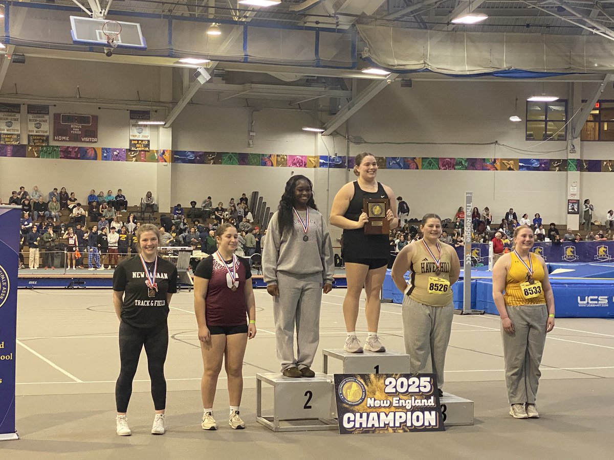luv2throhammer's tweet photo. Congratulations to New Canaan High School’s Lauren Smith who took 5th in the shot put at the New England High School Indoor Championships with a school record throw of 39’10 https://t.co/i44sPFKrmz