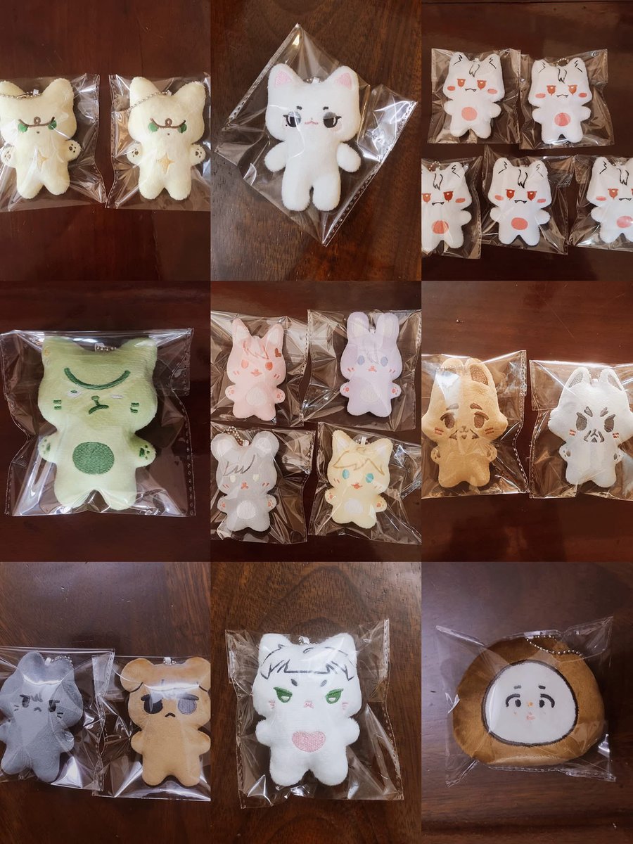 pawamworks's tweet image. Some adorable custom plush keychains we've brought to life from clients' designs! 🧸✨ These tiny cuties are perfect for bags, keys, or just to collect 💖

#CustomPlush #KeychainPlush  #KawaiiPlush #miniplush