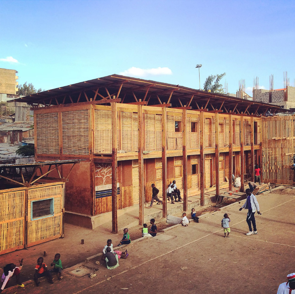 w_emerg's tweet photo. The Why Not Academy in Mathare, Nairobi designed by Gaetano Berni, Ivan Cosentino, and Giulia Celentano blends education, social impact, and local craftsmanship, using rammed earth, bamboo, and cypress wood.
#WhyNotAcademy #Sustainable #Communitye #Education #Kenya  #RammedEarth https://t.co/tXdu6JjCMq