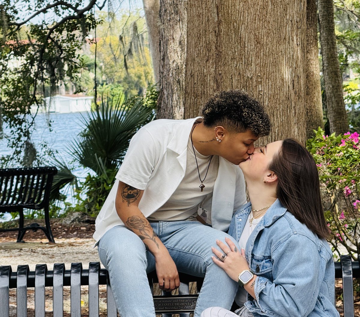 millie_da_kitty's tweet photo. Took Wedding Announcement pics with my fian-K today and just wanted to share it with yall 🥰 https://t.co/qXCP1yD4De