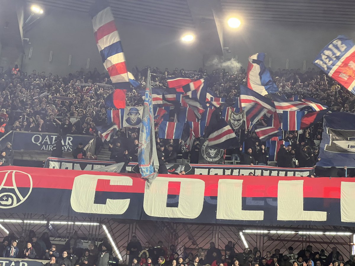 AUTEUIL1991's tweet image. #PSGLOSC Virage Auteuil 1991 🔴🔵