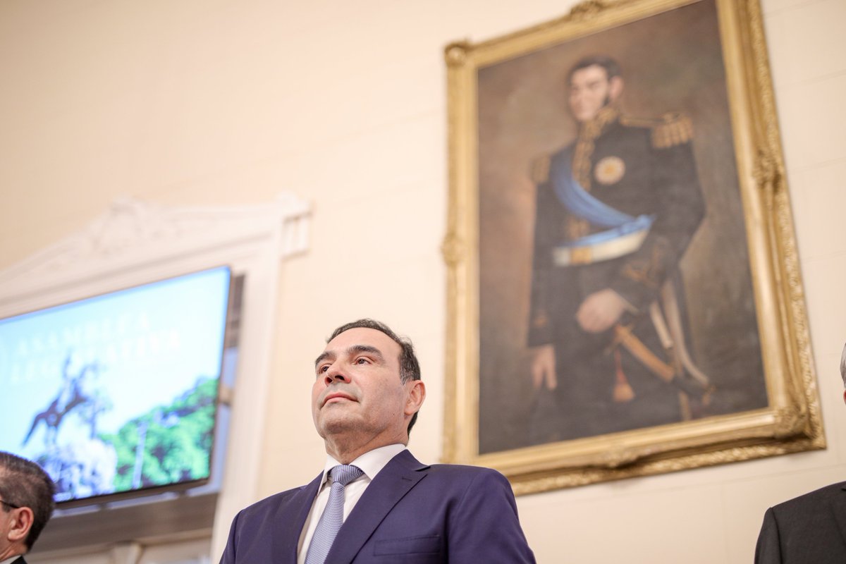 <a href="/CorrientesGob/">Gobierno de Corrientes</a> Sueño con que lo que estamos haciendo tenga continuidad: que se sumen ideas y expandan objetivos. Para eso, mi sucesor debe tener conocimiento de lo hecho, así como capacidad para profundizar estas políticas exitosas que benefician a TODOS los correntinos.