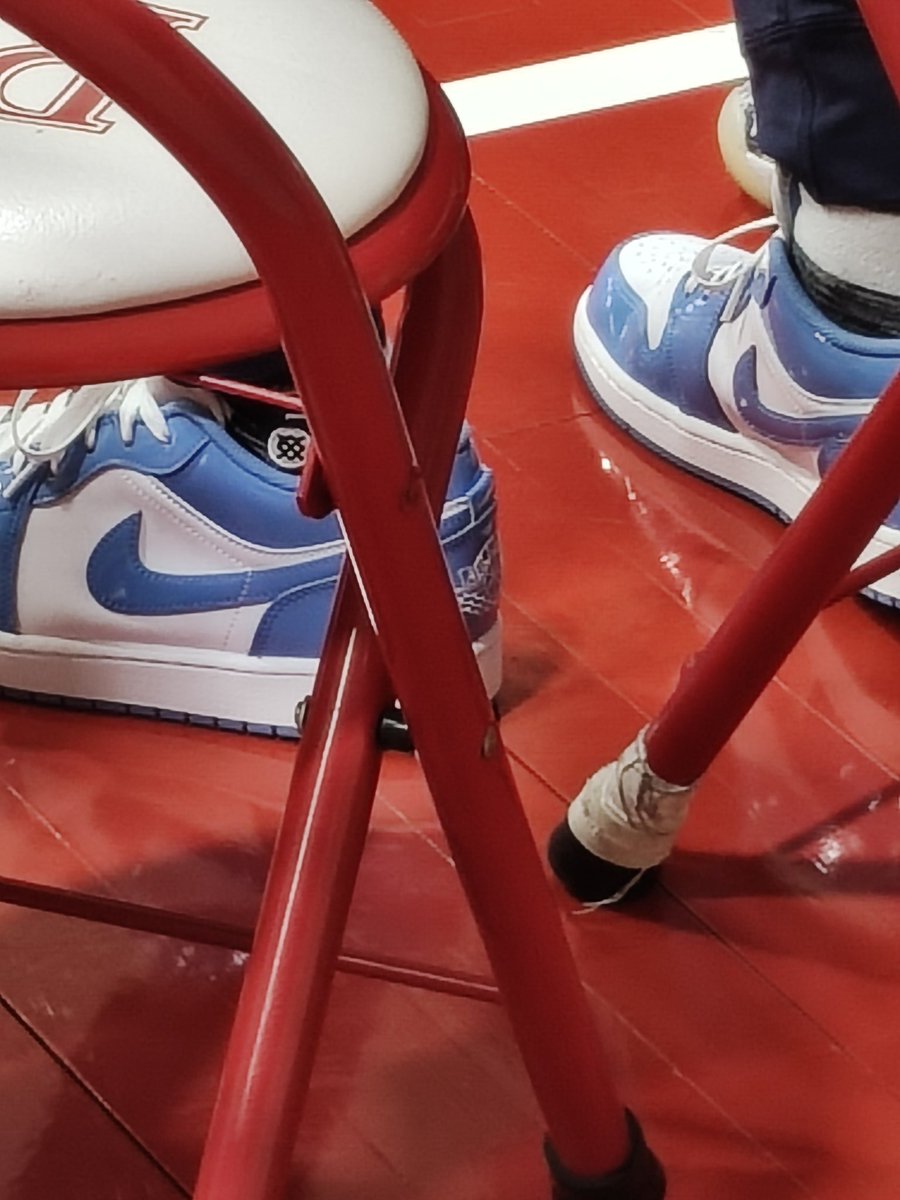 Phillip C (@mydivadachshund) on Twitter photo A few more take-aways from today's <a href="/RadfordHoops/">Radford Men's Basketball</a> game: I'm certainly glad <a href="/ibuyama54/">山﨑一渉/ Ibu Yamazaki</a> plays for us & gonna miss
<a href="/davidearly_30/">David Early</a> (💪) <a href="/flyyychace/">𝓒𝓱𝓪𝓬𝓮 𝓓𝓪𝓿𝓲𝓼</a>(🚀)
<a href="/IsaiahG_850/">Isaiah Gaines</a> (like your style) & <a href="/EspnJay03/">Jarvis Moss</a> (for threeee) & #AllThemDamnShoes
Get Healthy REAL SOON <a href="/IamBMac11/">Brandon Maclin 🛸</a> and <a href="/zionnwalkerr/">Zion Walker 3⭐️</a> A few more take-aways from today's <a href="/RadfordHoops/">Radford Men's Basketball</a> game: I'm certainly glad <a href="/ibuyama54/">山﨑一渉/ Ibu Yamazaki</a> plays for us & gonna miss
<a href="/davidearly_30/">David Early</a> (💪) <a href="/flyyychace/">𝓒𝓱𝓪𝓬𝓮 𝓓𝓪𝓿𝓲𝓼</a>(🚀)
<a href="/IsaiahG_850/">Isaiah Gaines</a> (like your style) & <a href="/EspnJay03/">Jarvis Moss</a> (for threeee) & #AllThemDamnShoes
Get Healthy REAL SOON <a href="/IamBMac11/">Brandon Maclin 🛸</a> and <a href="/zionnwalkerr/">Zion Walker 3⭐️</a>