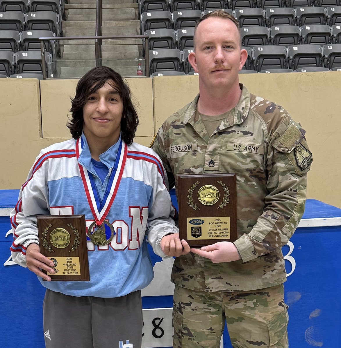 Congratulations to Jayden Raney from Union County for earning the Boys’ Orville Williams Outstanding Wrestler Award presented by Kentucky Army National Guard #khswr