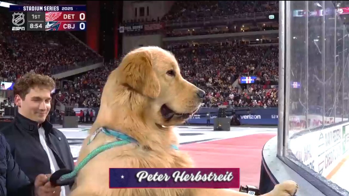 Peter Herbstreit, fan of the game #StadiumSeries